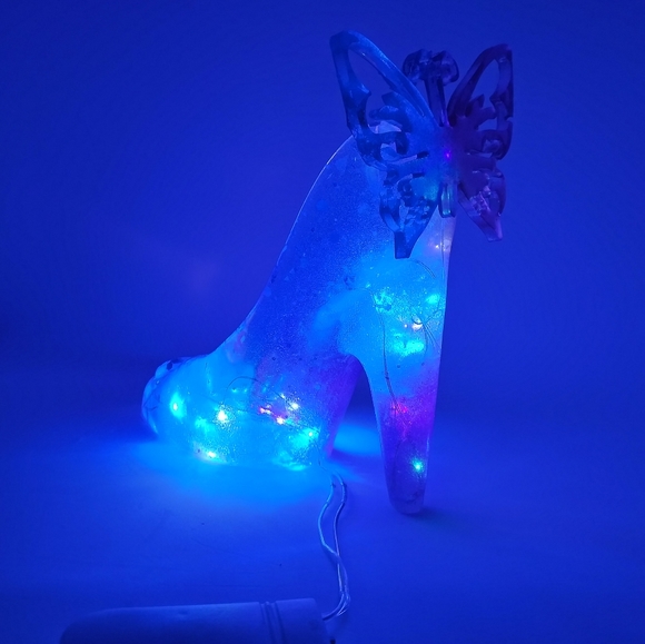 HIGH HEEL SHOE NIGHTLIGHT LAMP - Picture 5 of 7